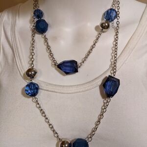 Vintage double layer clear blue bead necklace
